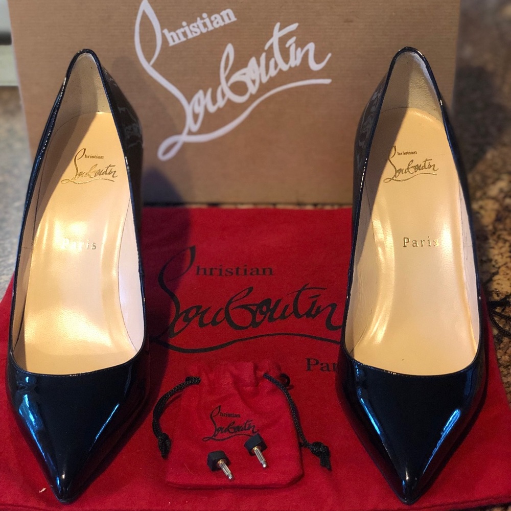 Christian Louboutin pumps black